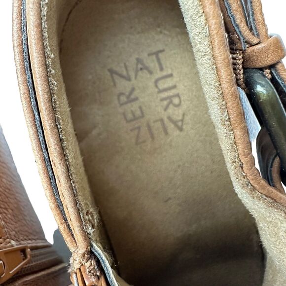 Naturalizer Harley Brown Pebbled Leather Ankle Buckle Booties Side Zip Size 7.5 - Picture 6 of 7